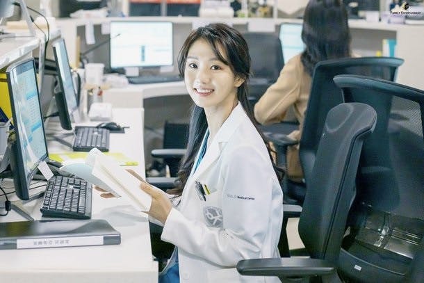 Lee Se Hee Hospital Playlist 2
