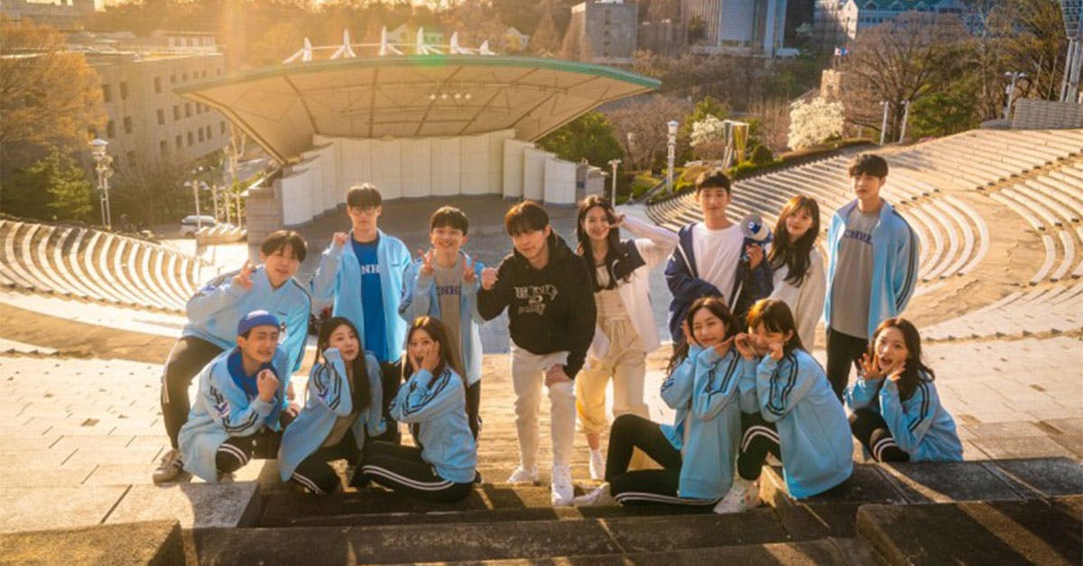 Which “Cheer Up” Cheerleader are You? (Quiz)