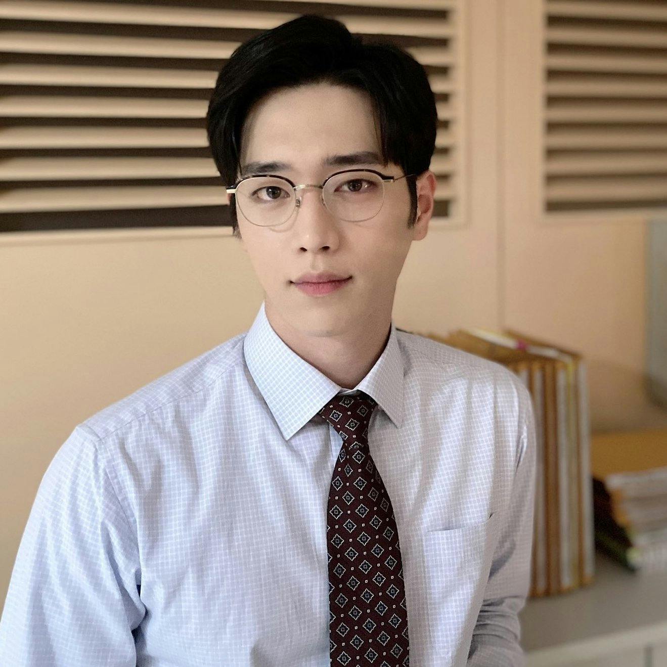 1-2-kocowa-korean-entertainment-k-drama-k-variety-news
