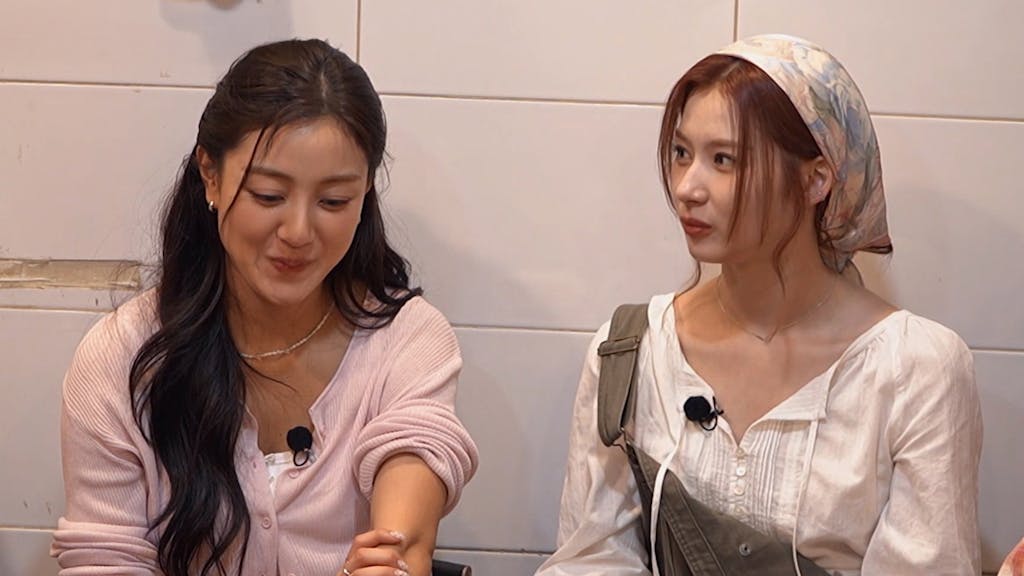 twice kpop demon hunters | KOCOWA+: Korean Entertainment, K-Drama & K-Variety News twice whenever possible episode 23